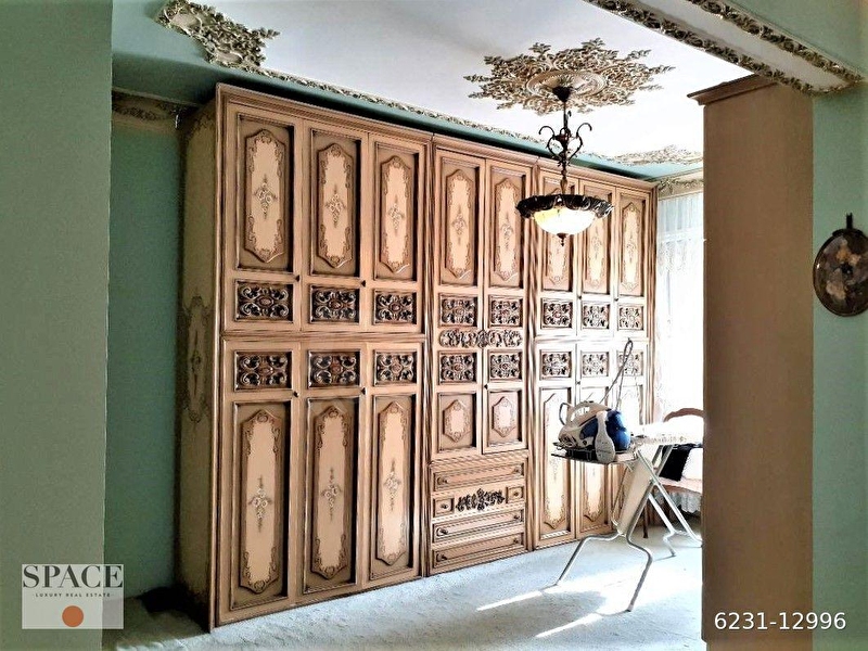 Teşvikiye Valikonağı Bitiminde Arsası Ve Arsa Payı Büyük Satılık Daire En