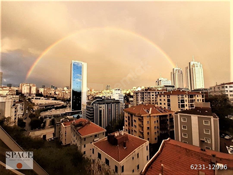 Teşvikiye Valikonağı Bitiminde Arsası Ve Arsa Payı Büyük Satılık Daire En