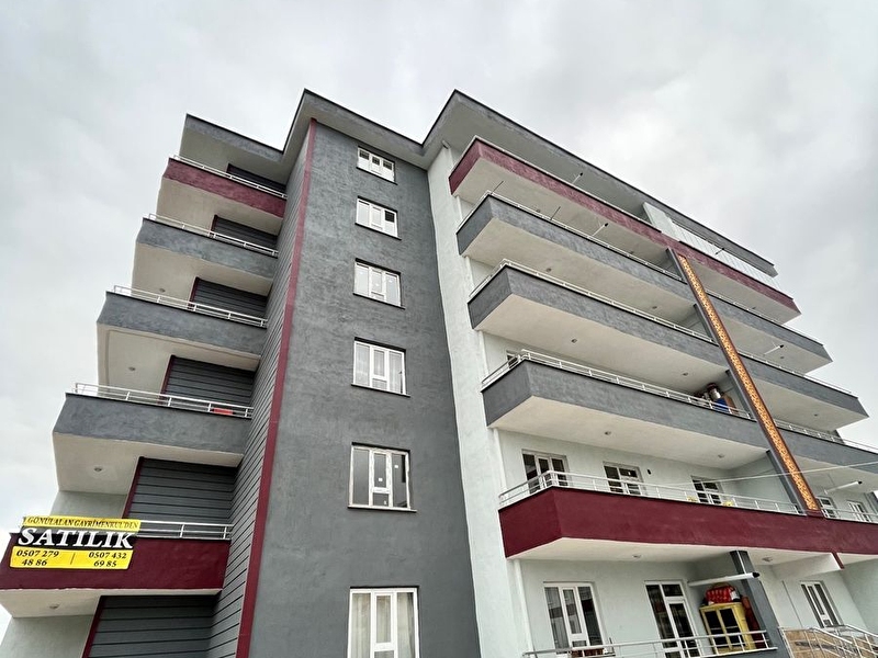 Feti̇h caddesi̇ yakini sifir arakat 3+1 dai̇re