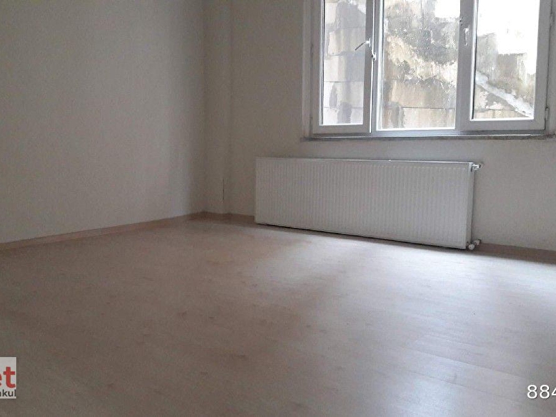 Haciosman metroya yakin 2+1 bahçe kati temi̇z dai̇re
