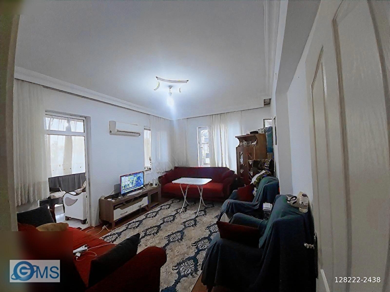 Gündoğdu mah.de katta 2+1 geni̇ş muhteşem bi̇r satilik dai̇re