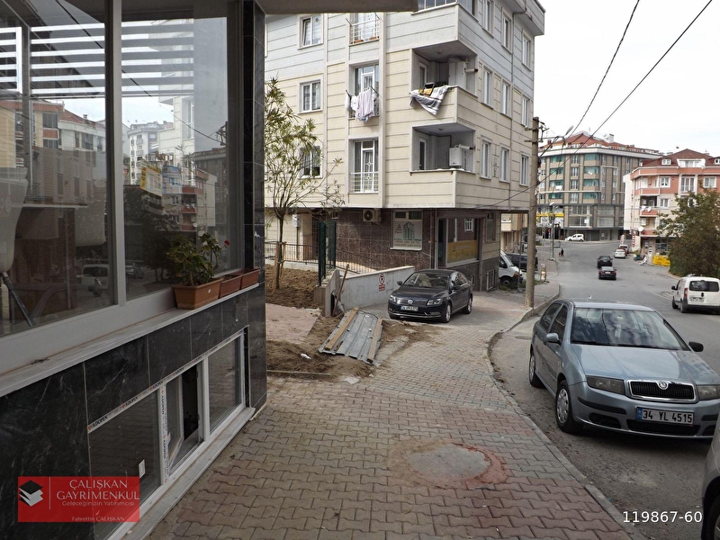 200 000 Tl Arnavutkoy Merkez De Satilik Bahce Kati