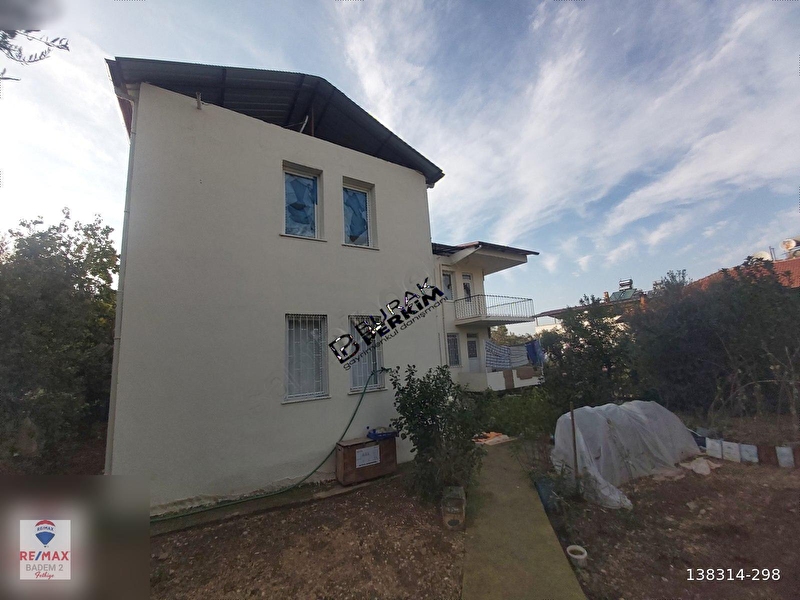 Remax burak perki̇m'den fethi̇ye esenköyde satilik 2+1 dai̇re