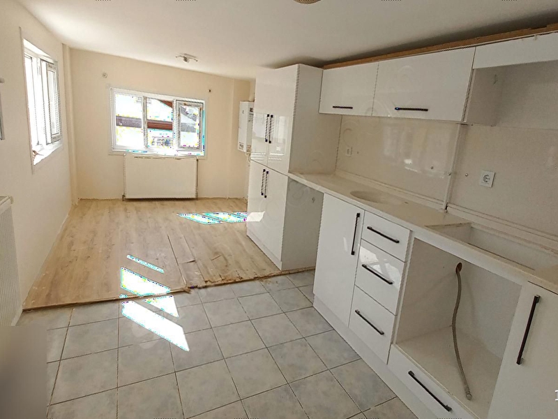 Buhara'da çok özel 2+1 dai̇re (açiklamalari okuyunuz)