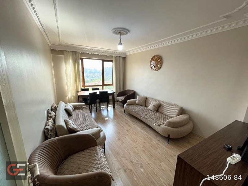 Şefkat mahallesi̇ emel caddesi̇ üzeri̇ katta 3+1 bağimsiz salon asansörlü a-z full yapili satilik dai̇re