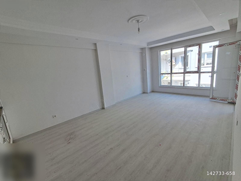 Mi̇ne emlaktan satilik dalaman merkezde 105m2 2+1 dai̇re