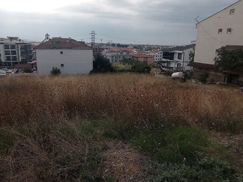 Çi̇ftli̇kköy aci̇l satilik arsa · karataş emlak