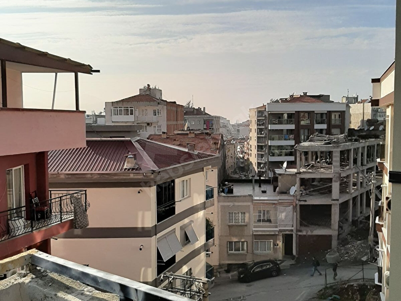1 000 Tl Zafertepe Mah Izmir Park Yakini 3 1 Kiralik Temiz Daire