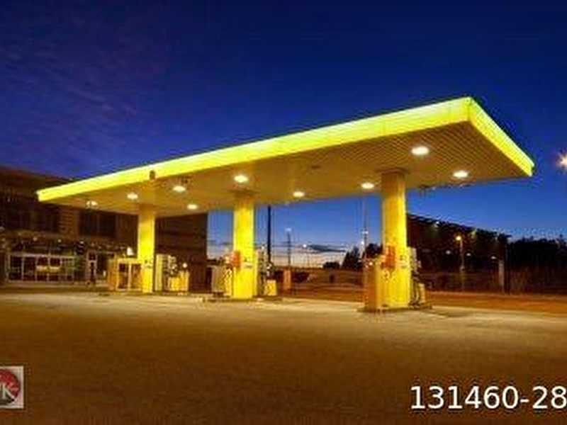 Ankara’da şehi̇r i̇çi̇nde ve dişinda cazi̇besi̇ yüksek yerlerde akaryakit i̇stasyonlari