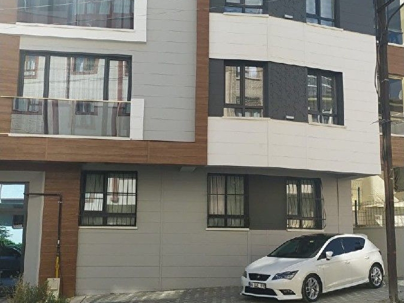Yunus emre mah . asansörlü 3+1 dublex dai̇re