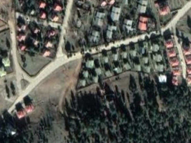 Pozanti torosslar emlaktan yeni̇konacik kirinti mevki̇ satilik arsa
