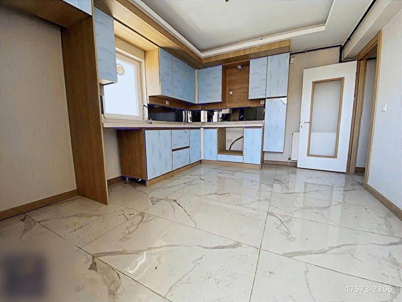 Ünsal realty'den kredi̇ sinirlamasi yok 3+1 0 dai̇re aci̇l satilik