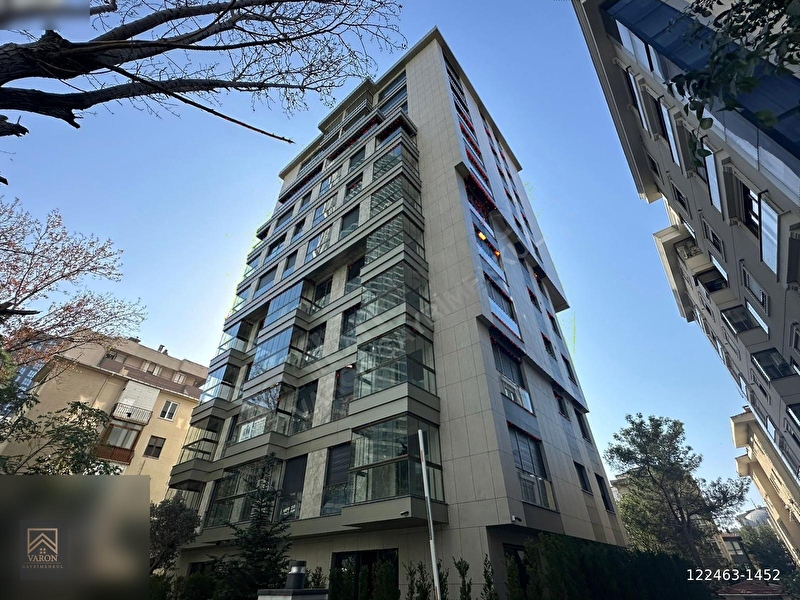 Çi̇ftehavuzlar satilik lüks 2+1 bağdat cad 2.bi̇na e.banyolu !