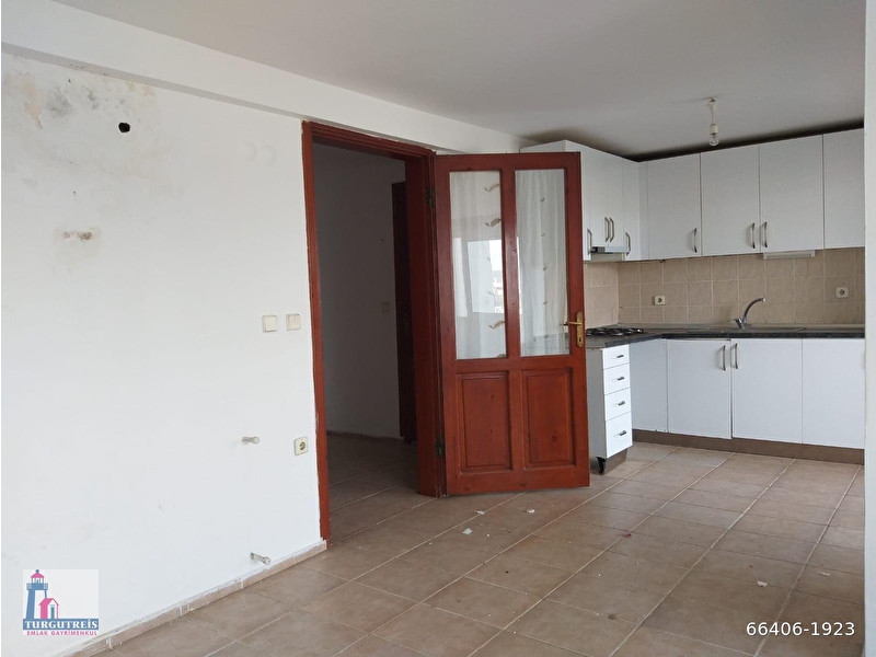 2 500 Tl Bodrum Turgutreis Karabag Da Kiralik Orta Kat Daire
