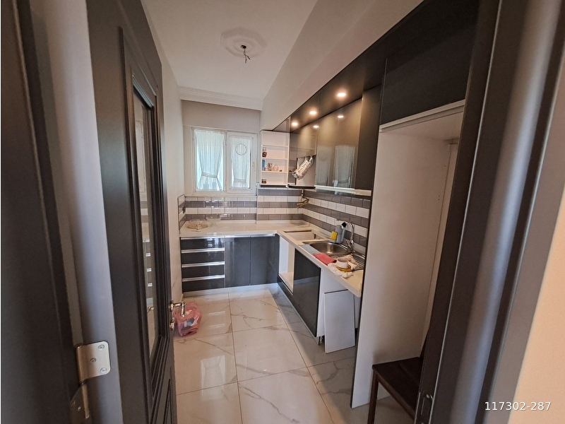Sariyer ptt evleri̇nde hastaneye yakin 2+1 yeni̇ dai̇re