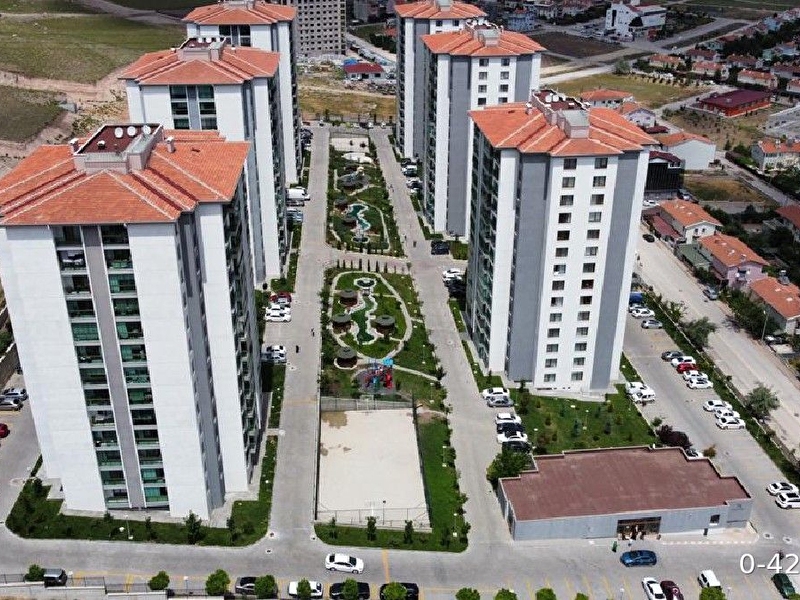 Newera seyirtepe evlerinde 4+1 satılık daire
