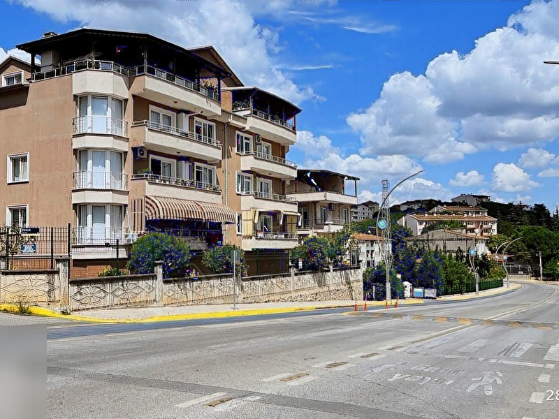 Dumlupınar mahallesi yeşil vadi sitesi yüksek giriş 3+1 daire!