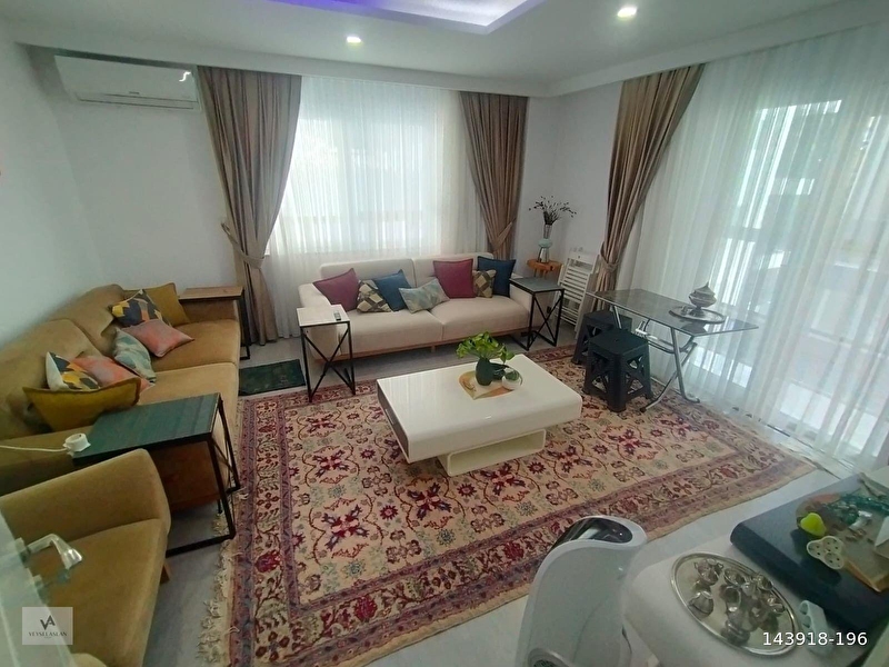 Muratpaşa si̇nan mah havuzlu si̇te i̇çi̇nde 2+1 85m2 satilik dai̇re