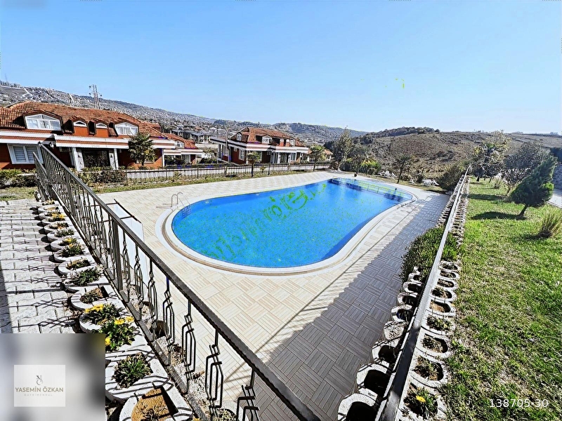 Green vi̇llage 1 si̇tesi̇'nde deni̇z manzarali eşyali 2+2 dublex