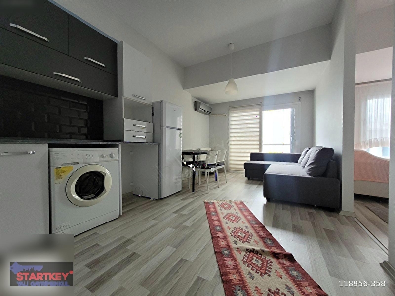 Menemen seyrek full eşyalı 1+1 havuz manzaralı satılık daire