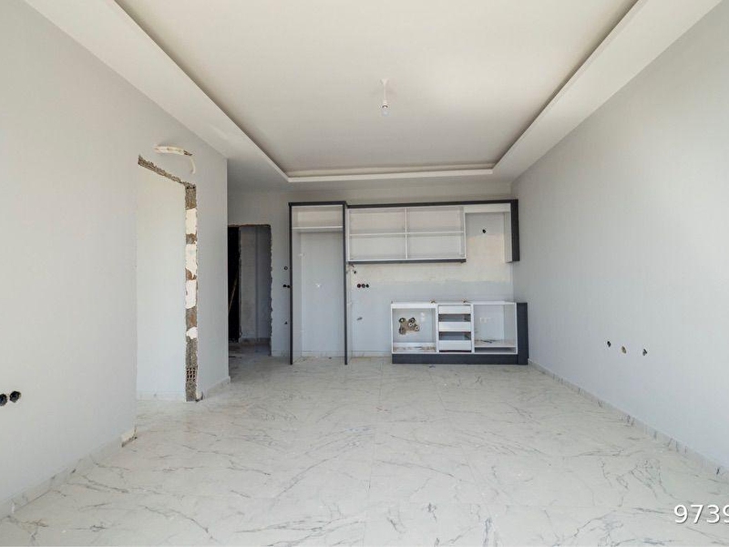 Demi̇rtaş mh deni̇ze 1 km mesafede 1/1 2.kat 50m2 2 aya tesli̇m