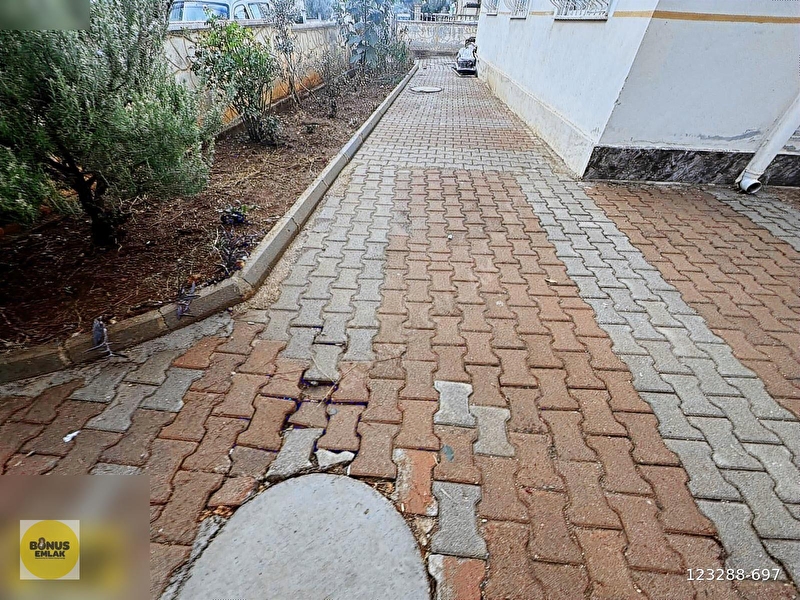 Varsak'ta asansörlü ful eşyali satilik 2+1 dai̇re