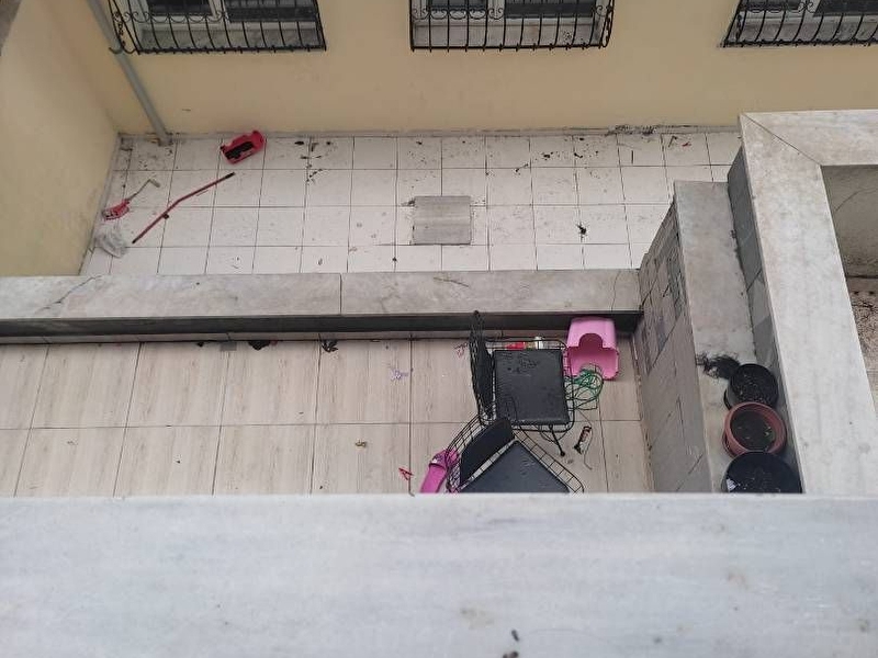 2 banyo -altinda dai̇re var