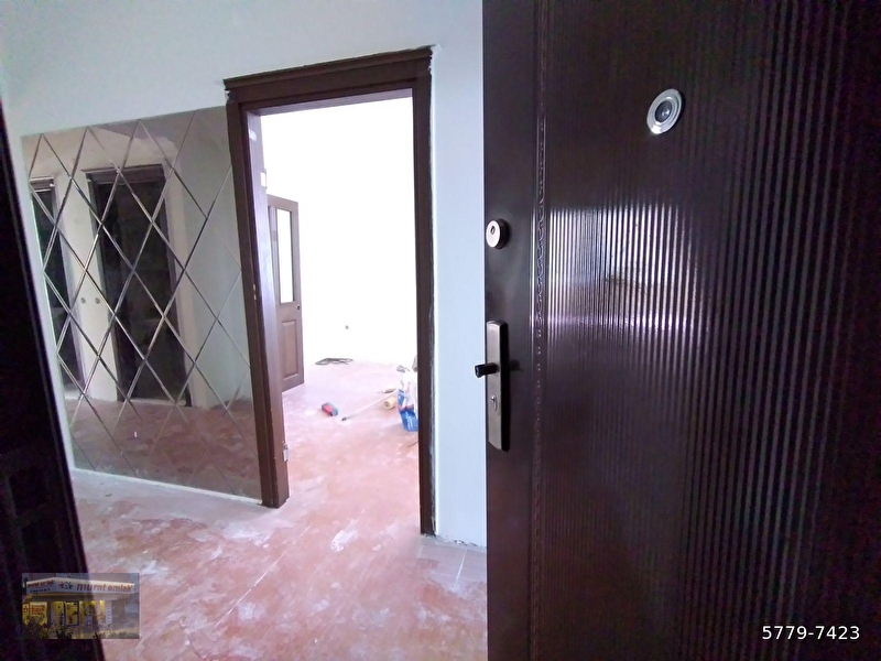 310 000 Tl Etiler De 2 1 1 Kat Real Karsisi Nufus Mudurlugu Arkasi