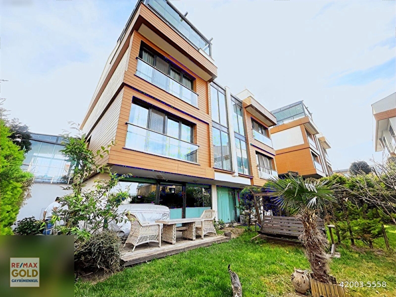 Pendik çamlık opti̇mum doğada asansörlü 5+2 satılık fourlex villa