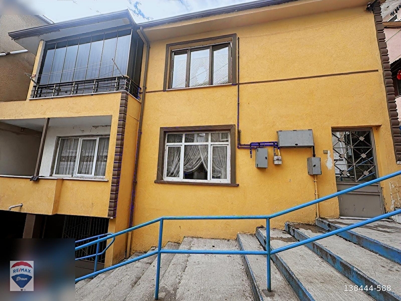 Remax dreamden kuruçeşme merkez'de komple satilik müstaki̇l ev