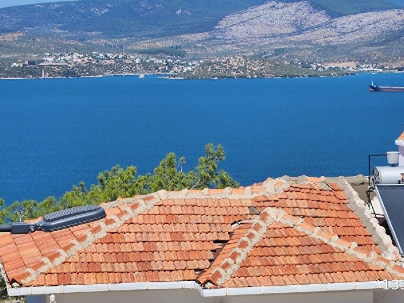 Milas güllük de satılık yazlık