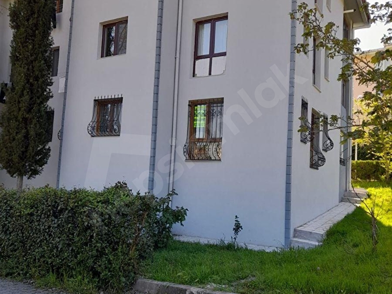 DÜZCE KALICI KONUTLAR ÇAMLIEVLER MEVKİNDE 3+1 SATILIK DAİRE