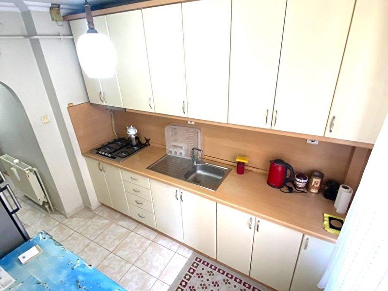Gülşah gayri̇menkulden sunullah mah 3+1 ara kat satilik dai̇re