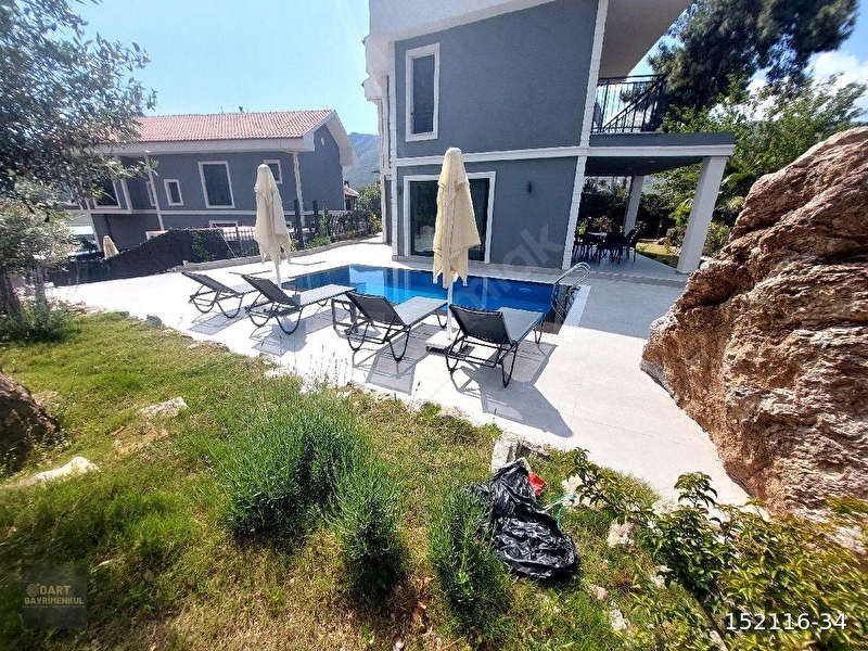 Günlük Kiralık 3 Odalı Villa Muğla Marmaris Gölenye Mahallesi 6 Kişi Kapasiteli