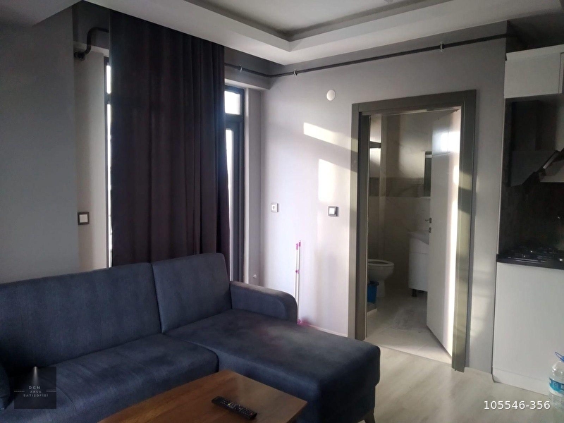 Teki̇rdağ deği̇rmenalti mahallesi̇ 1+1 eşyali satilik dai̇re