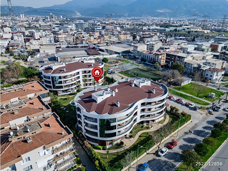 Bornova , evka3 i̇nci parkevleri satılık daire