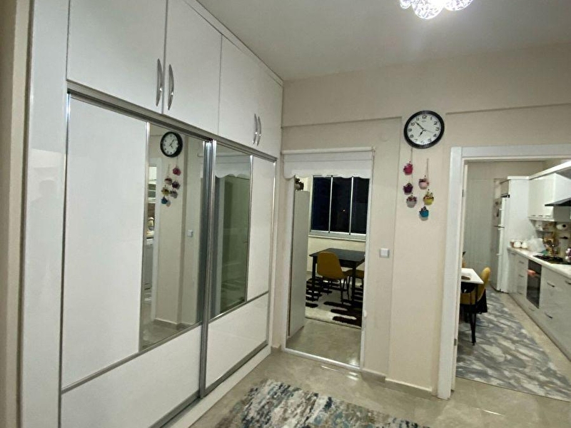 Eli̇sa gayri̇menkul danişmanlik & yatirimdan serkent bahçeli̇evlerde satilik 3+1 dai̇re