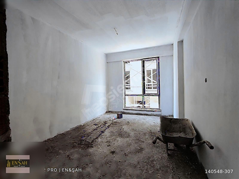 En Şah'tan Simani'de Satılık Sıfır Yapı Arakat Taksitle Daire