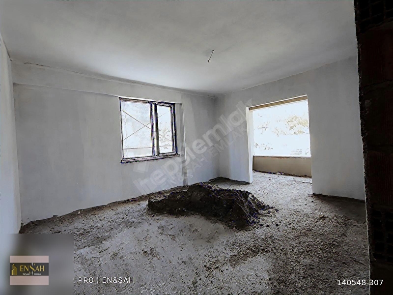 En Şah'tan Simani'de Satılık Sıfır Yapı Arakat Taksitle Daire