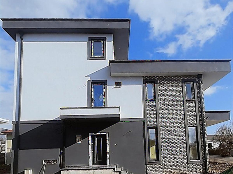 Redstone zena'dan yazlık mah. 4+1 satılık tripleks villa