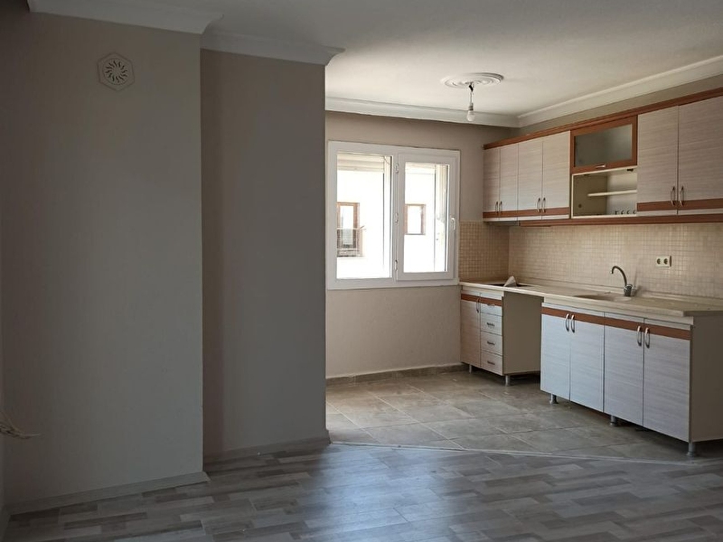 Kuşadası güzelçamlı'da masrafsız merkezde 2+1 daire