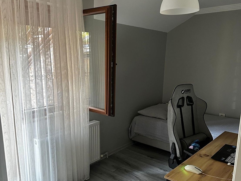 Avcilar gümüşpalada 2+1 yeni̇ bi̇na uygun fi̇yatli bahçe kati