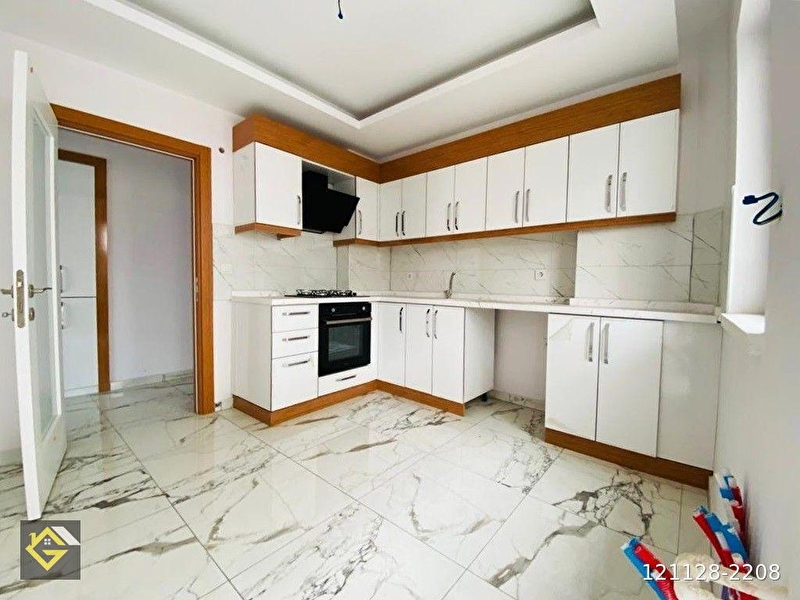 Kutlu mahallesi̇nde 3+1 ara kat full yapili sifir satilik dai̇re !!!