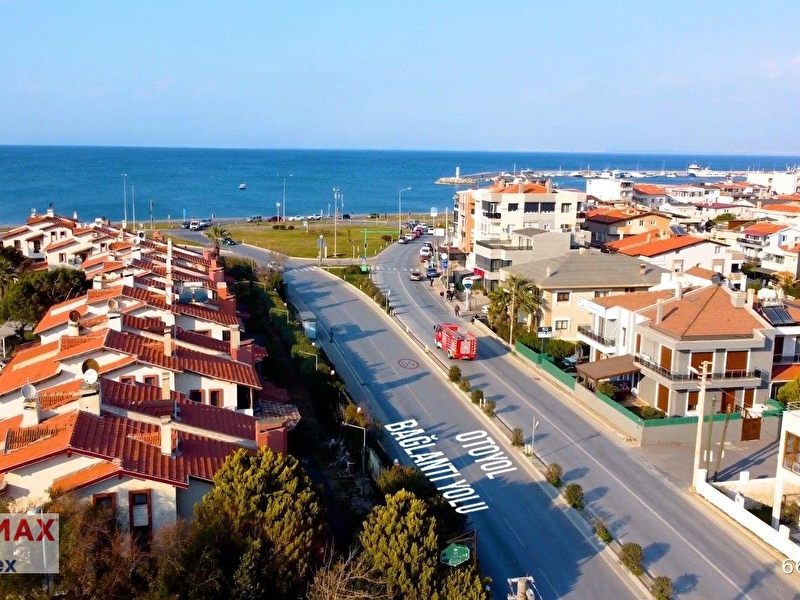 Güzelbahçe yalı mahallesi'nde denize 100 metre 2+1 satılık daire