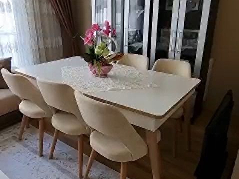 12 yillik 3+1 doğalgazli ara kat karakol yakini