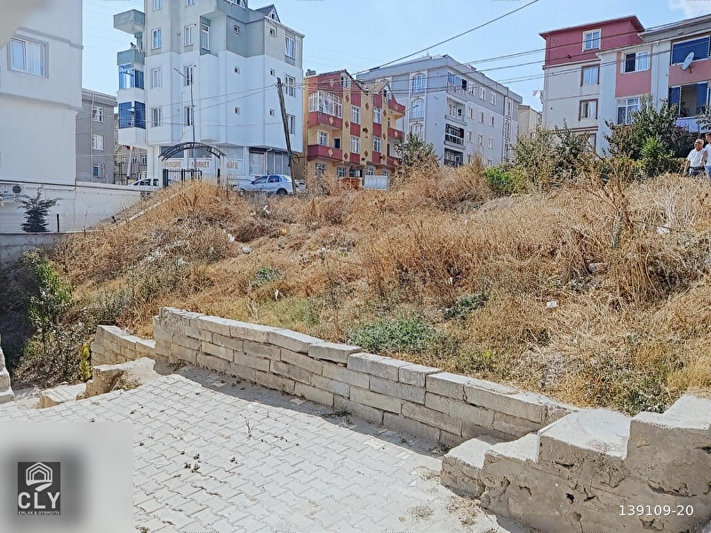 Satılık arsa 2.0 emsal 5 kat..