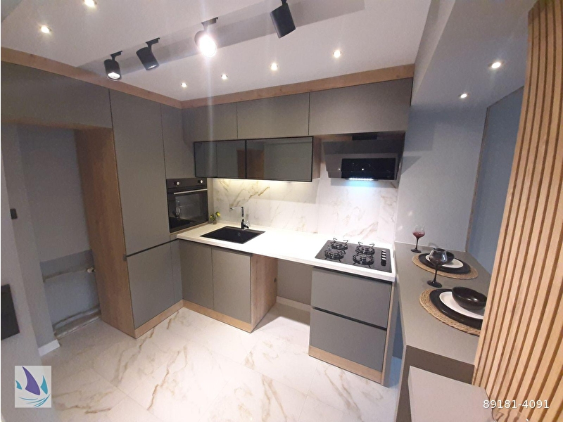 Metro yakini full tadi̇latli 3+1 arakat satilik manzarali dai̇re