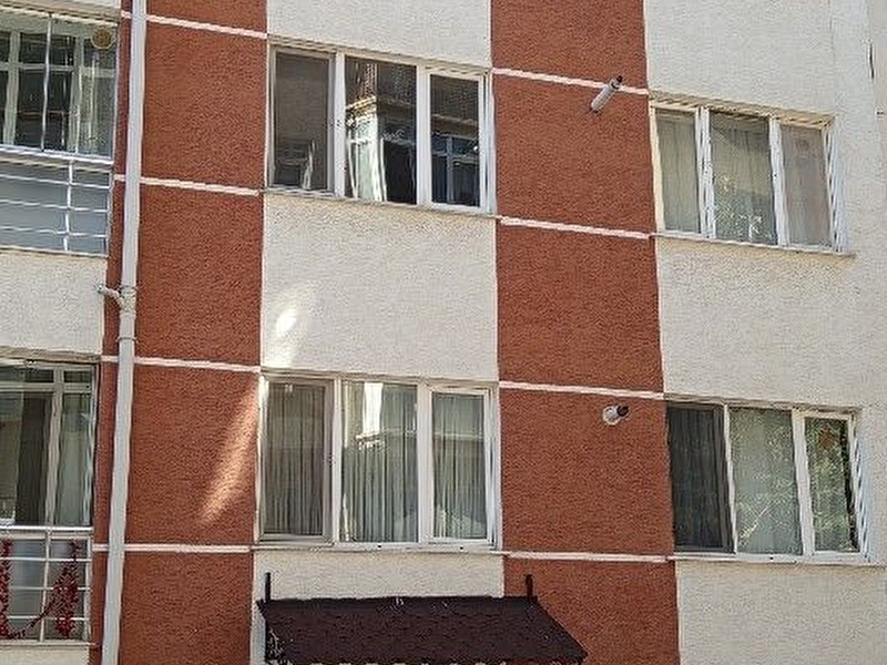Ari̇fi̇ye mah 65m² asansörlü 1+1 dai̇re