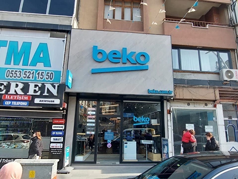 Vadi̇ emlaktan bulunmayacak firsat gop bulvarinda mağaza