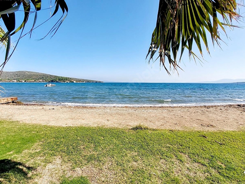 27 000 000 Tl Denize Sifir Konumda Degerli Bir Mevkide Satilik Pansiyon Otel